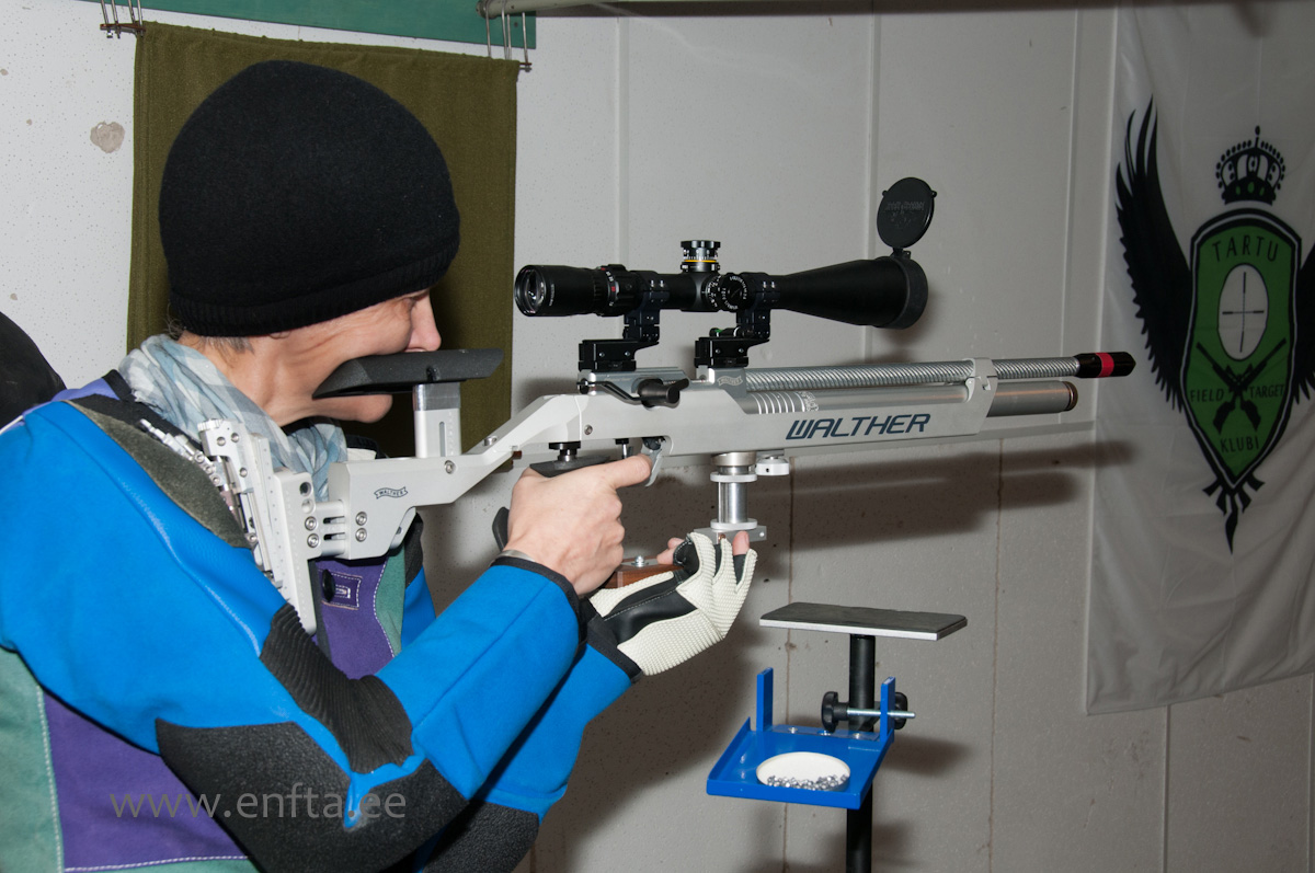 0132   Heli Jalakas, Walther LG 400 FT, March Tactical 10 60x52